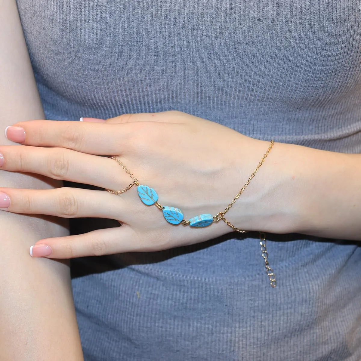 Boho Turquoise Hand Chain Bracelets Star Leaves Beaded Finger Ring Link Chain Slave Bracelets Summer Beach Wedding Hand Jewelry for Women