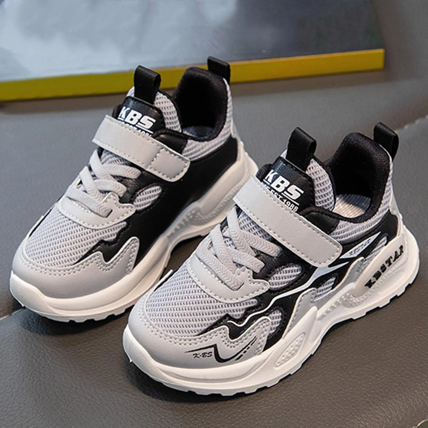 Boys Girls Kids Knitted Mesh Sneakers Breathable Lightweight Running Sports Shoes Fashion Athletic Toddler Girls Sneaker