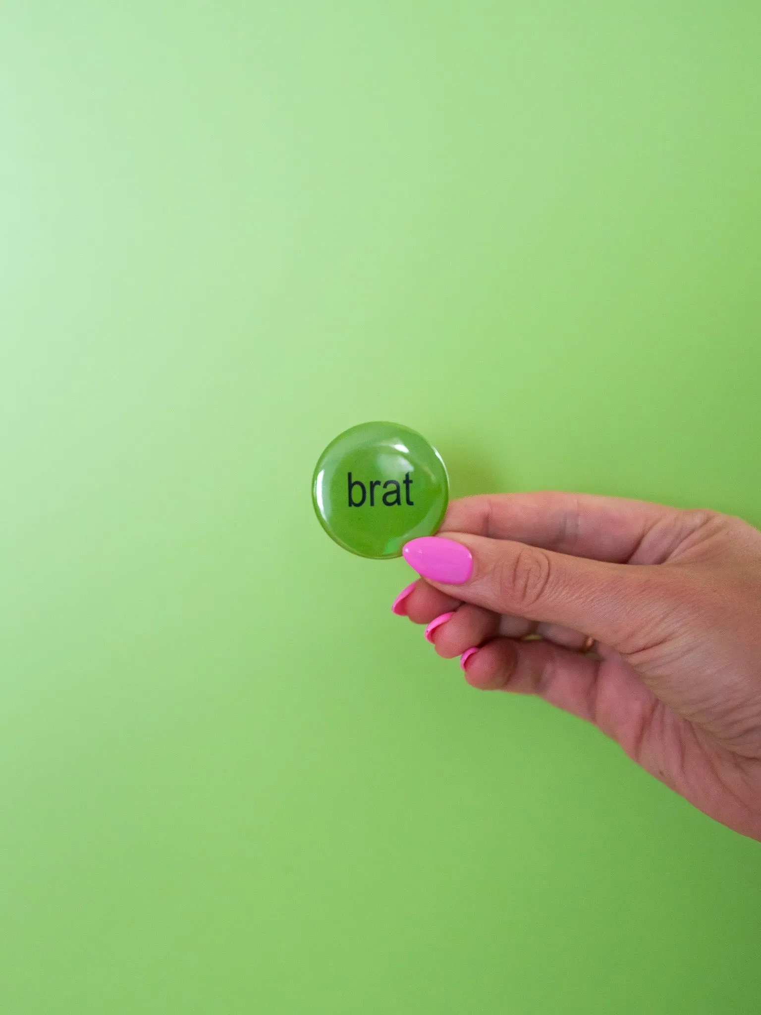 Brat Button