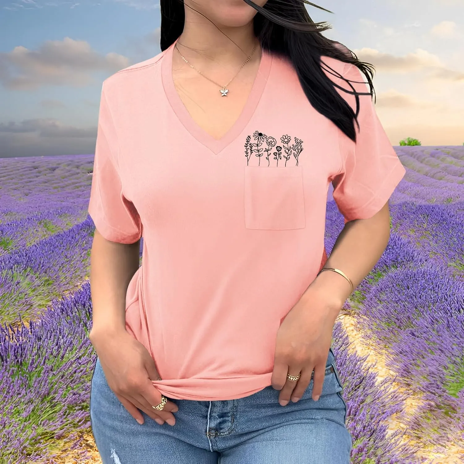 CM C&M WODRO Women's Flower T-Shirt V-Neck Wildflower Graphic Tees with Pocket Floral Shirt Short Sleeve Casual Summer Tops