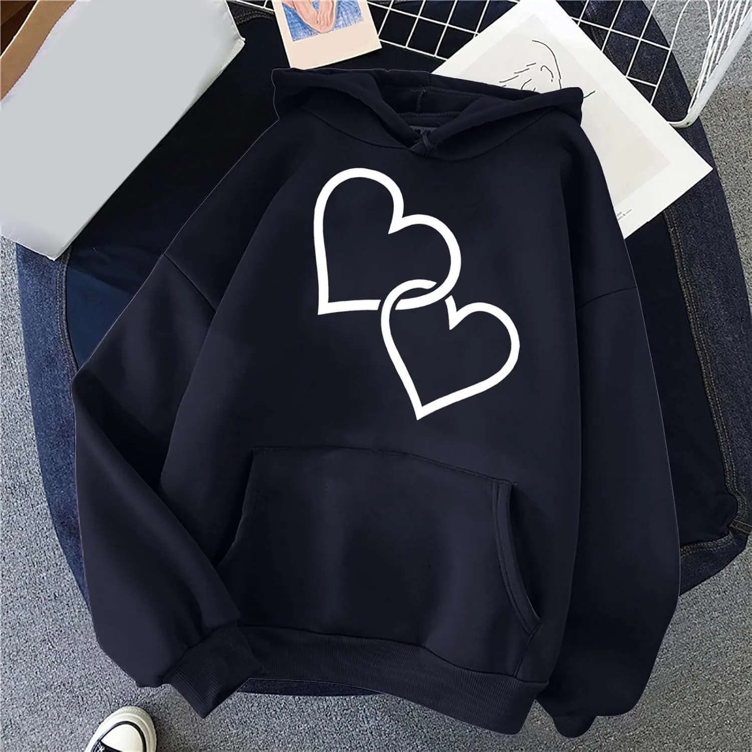 ctdiral Women's Cute Heart Printed Hoodies Casual Long Sleeve Comfortable Hooded Sweatshirt with Pocket Fall Clothes