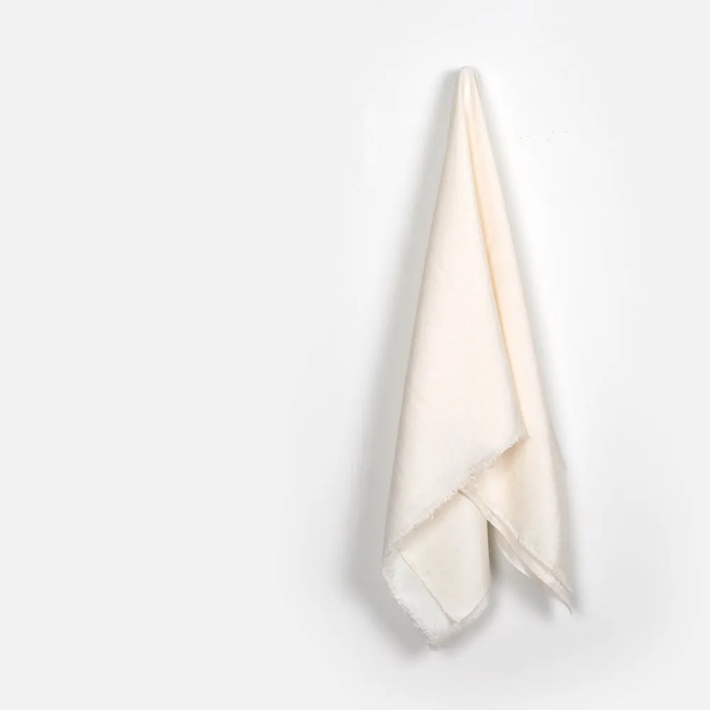 Droplet Cloque Silk - Ivory (remnant)