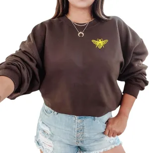 Embroidered Bee Design - Crewneck Sweatshirt Unisex - Oversized Cozy PolyCotton - Sweatshirt for Nature Lovers
