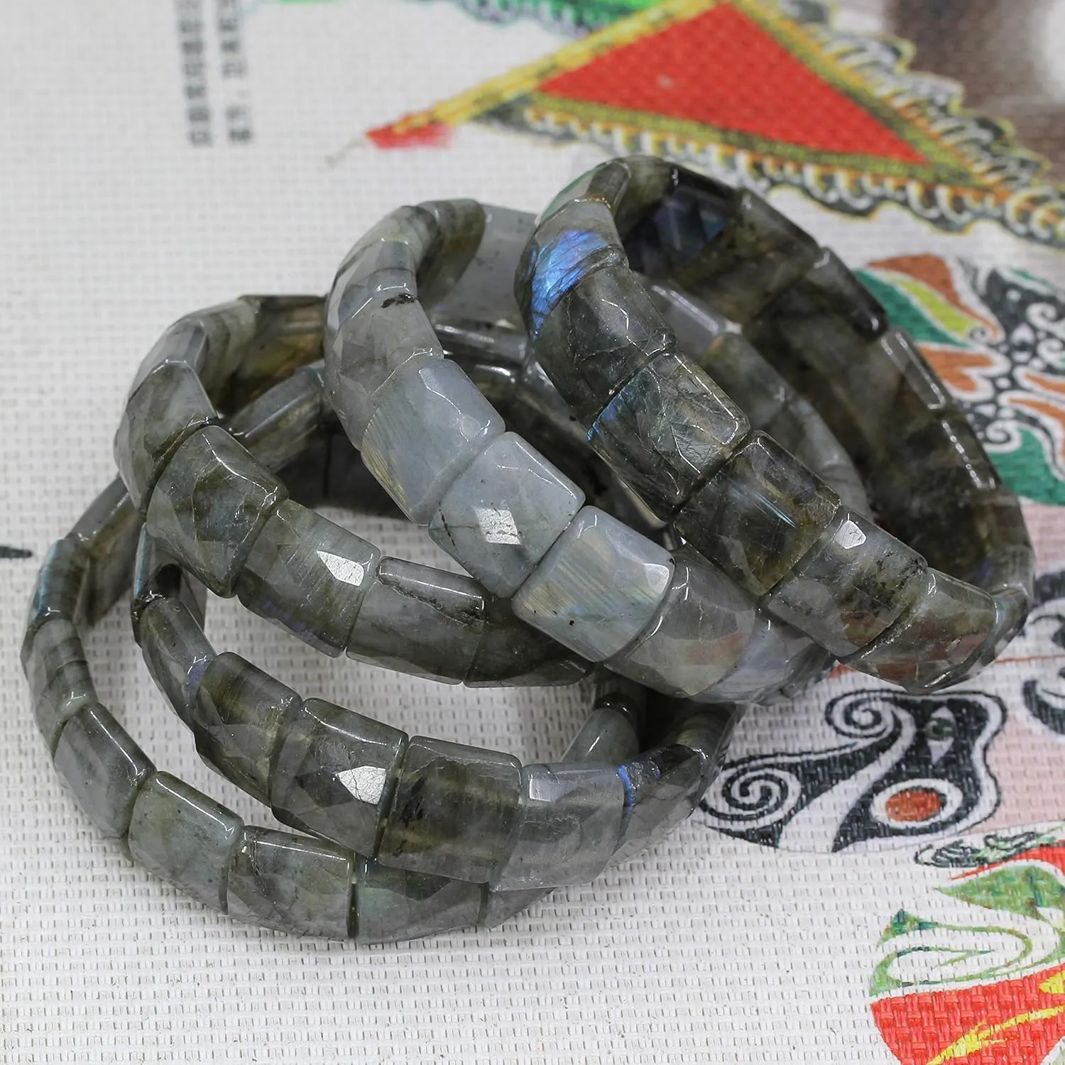 Keleny Gemstones Semi Precious 15mm Square Grain Faceted Beaded Stretch Bangle 7.5 Inch Unisex