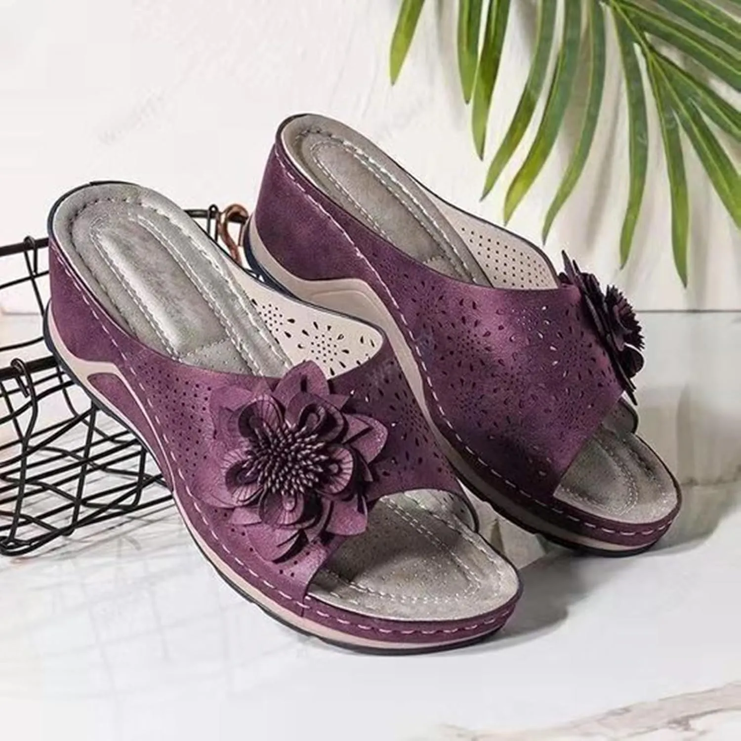 Ladmiple Sandals Women Dressy Comfortable Flat Walking Orthopedic Flip Flops Summer Orthotic Slides with Arch Support 2024