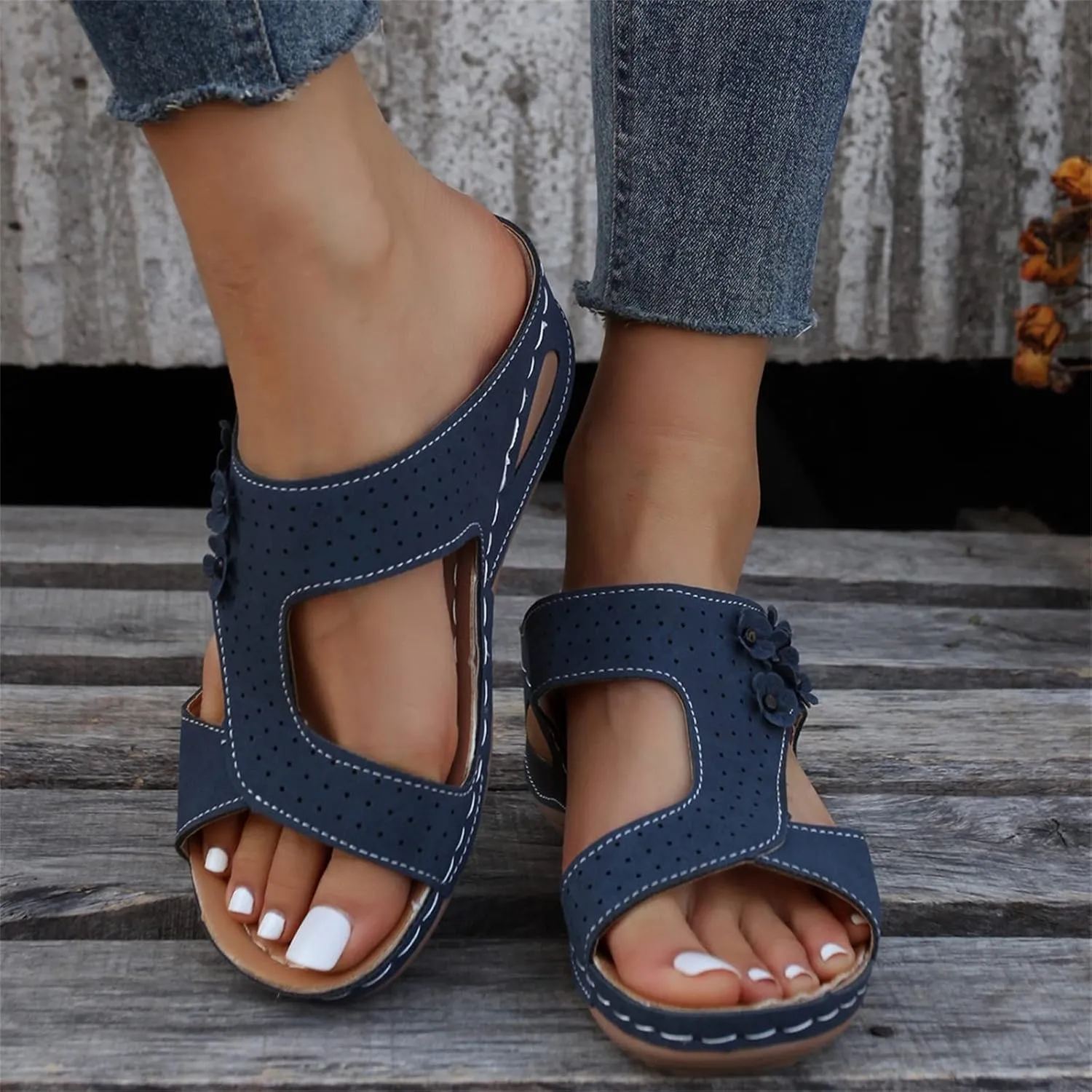 Ladmiple Sandals Women Fashion Flat Orthopedic Walking Slippers Dressy Summer Slip On Orthotic Flip Flops with Arch Support