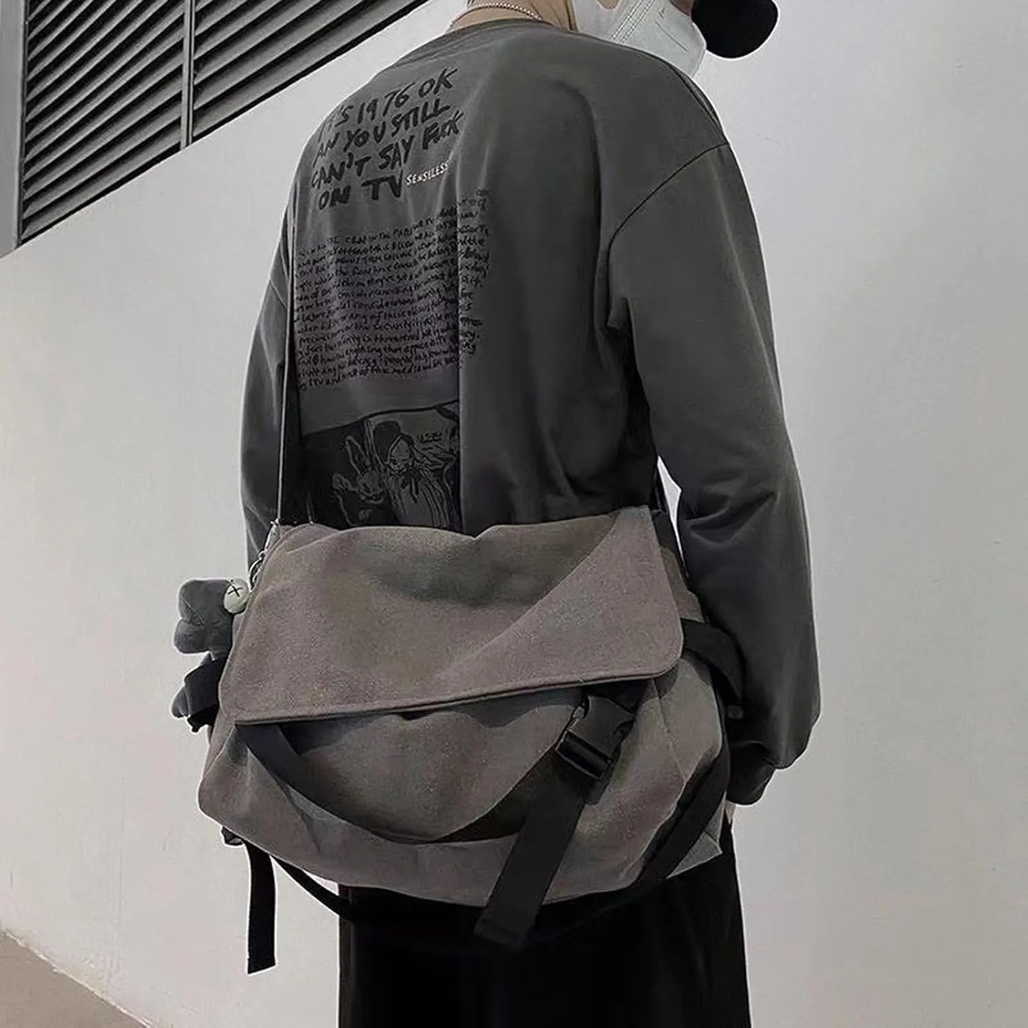 Men's canvas bag, men's and women's Japanese casual crossbody bag, men's large capacity canvas messenger bag