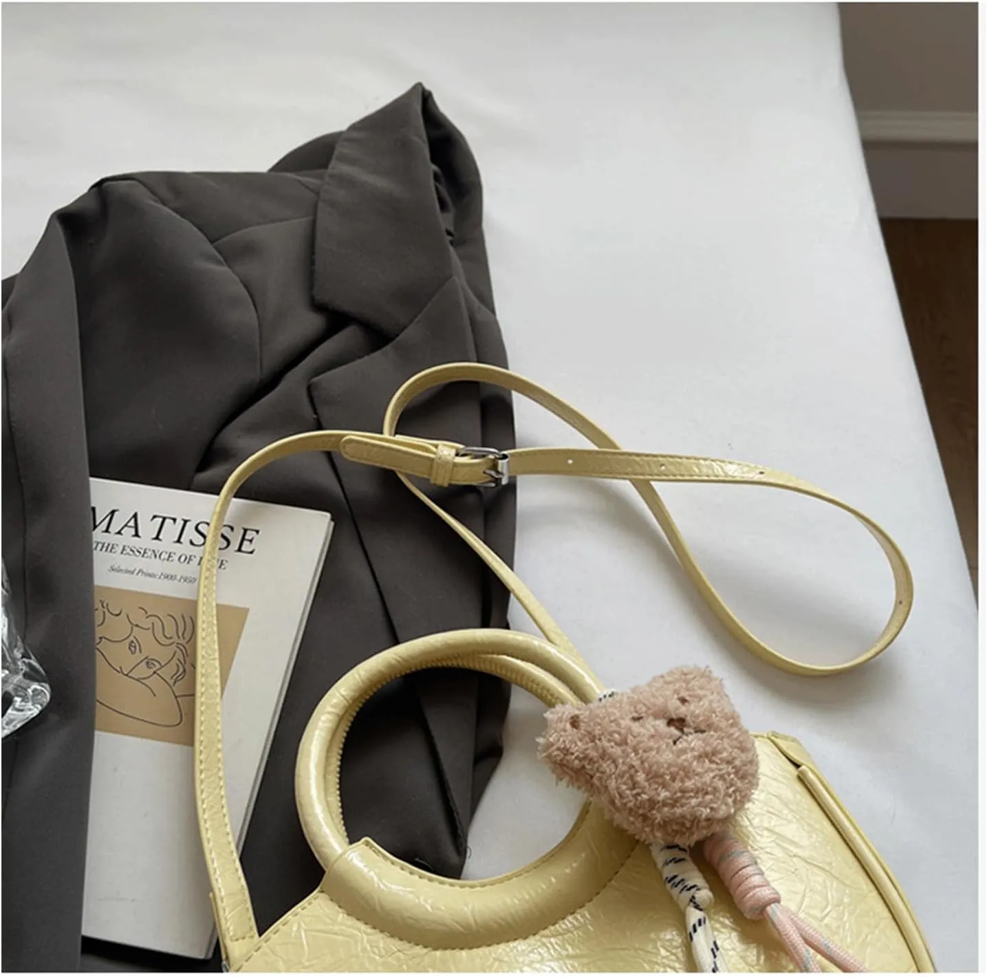 Mini Bucket Bag Soft Glossy Leather Bucket Purse with Round Handle Vintage Crossbody Shoulder Purse Bag