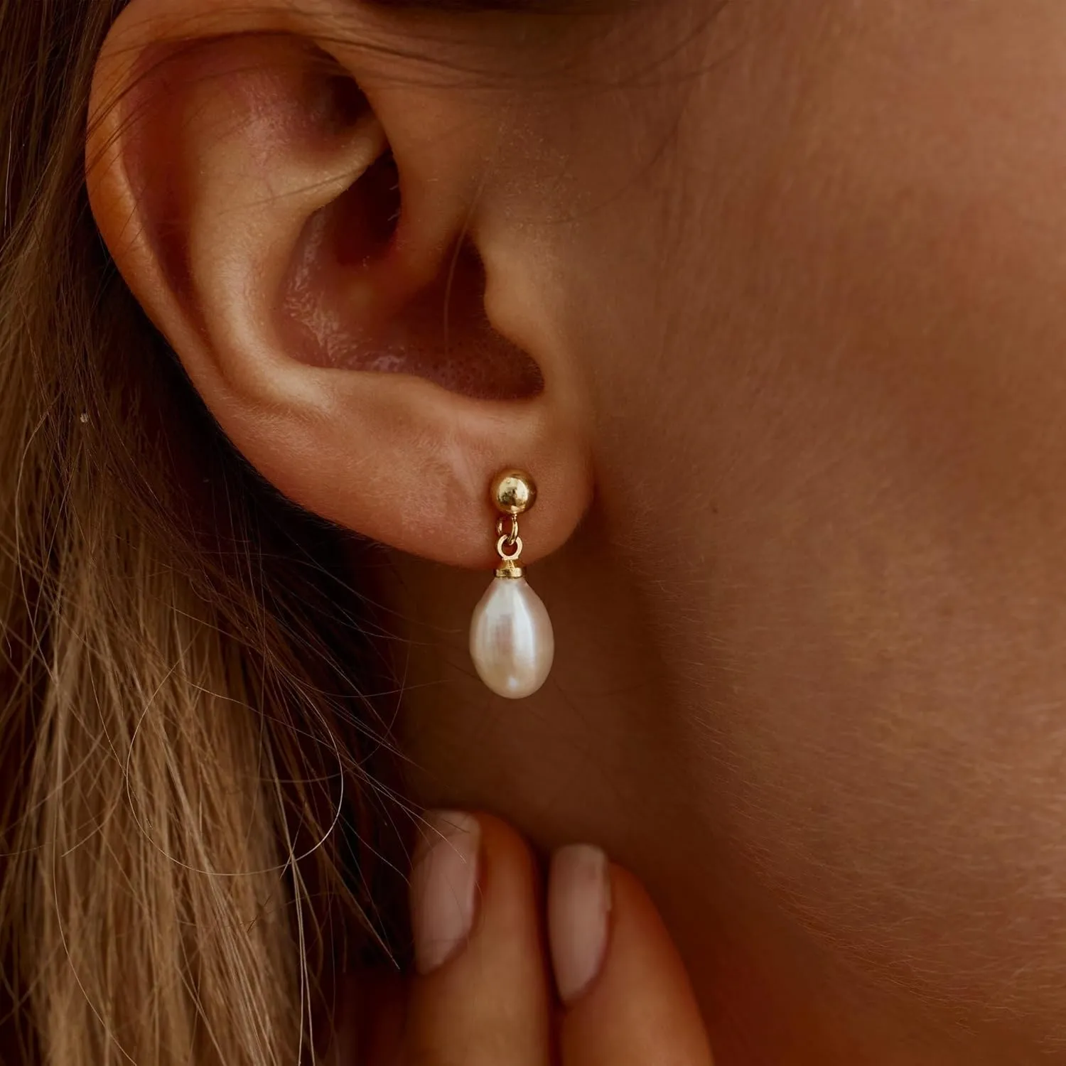 Pearl Earrings for Women 14K Gold Freshwater Pearl Huggie Hoop Earring Dangle Drop Wedding Earrings Bridal Bridesmaid Jewelry Gifts for Women