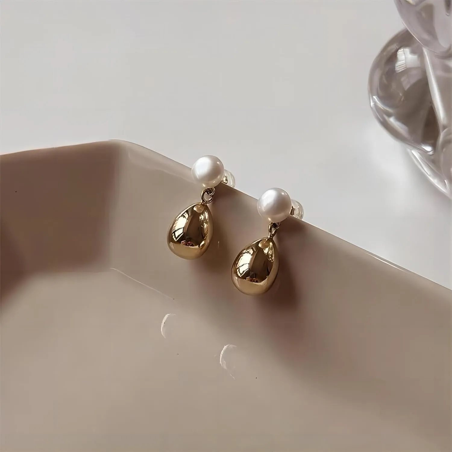 S925 Silver Post Minimalist Pearl Drop Earrings, Trendy Gold Plated Waterdrop Pearl Earrings for Women,Girls