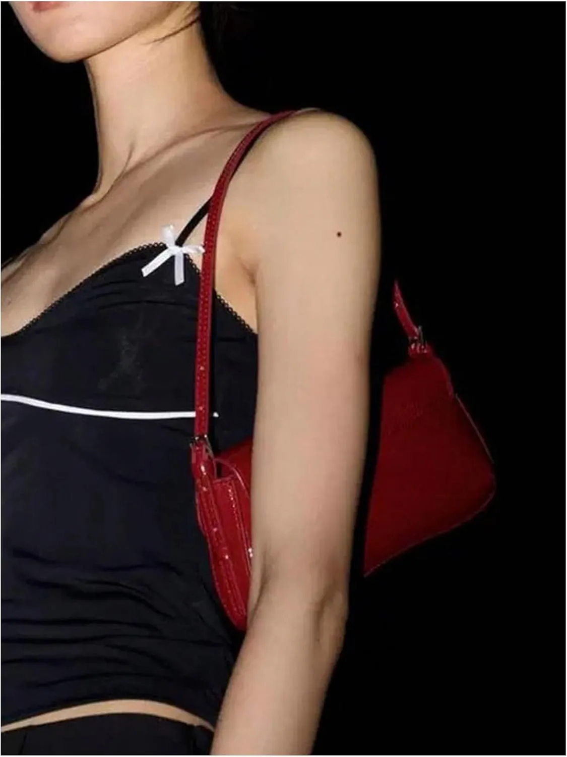SHENHE Women's Y2k Patent Leather Shoulder Bag 90s Underarm Flap Mini Clutch Purse Handbag