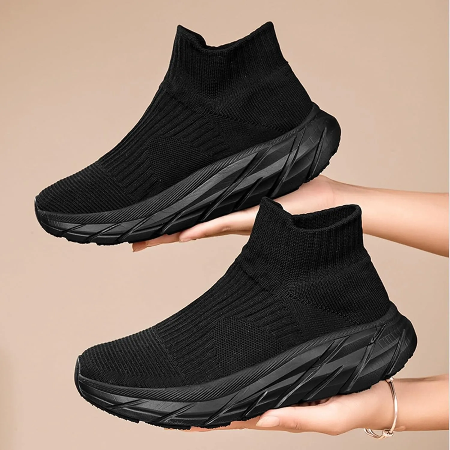Slip on Walking Shoes Women Comfy Knitted Non Slip Vintage Wide Running Shoes Breathable Gym Workout Shoes Lightweight Fashion Sneakers