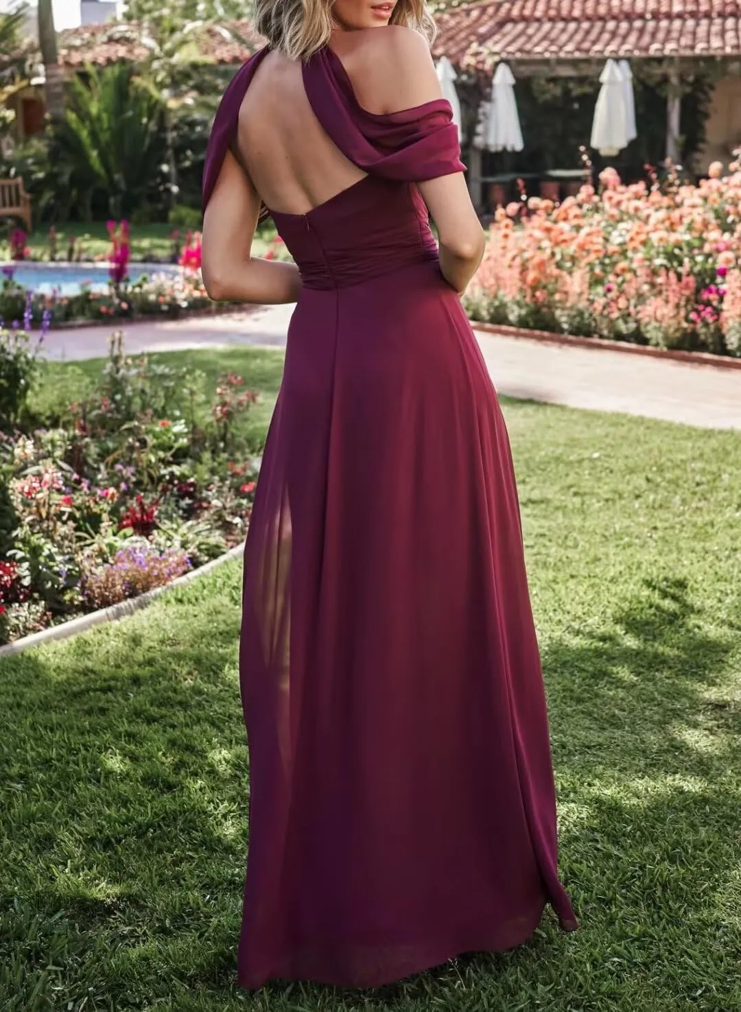 Split Pleated Long Chiffon Bridesmaid Dresses for Women 2025 Modest Sleeveless Floor Length Wedding Guest Gown