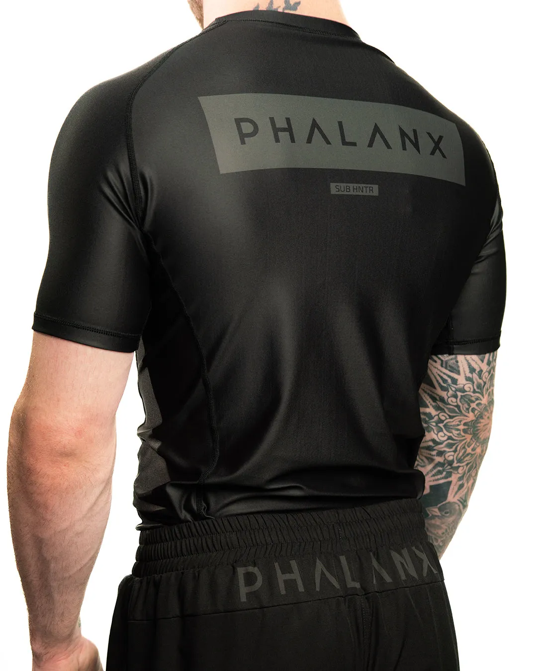 SUB HNTR SHORT-SLEEVE RASH GUARD | NINJA