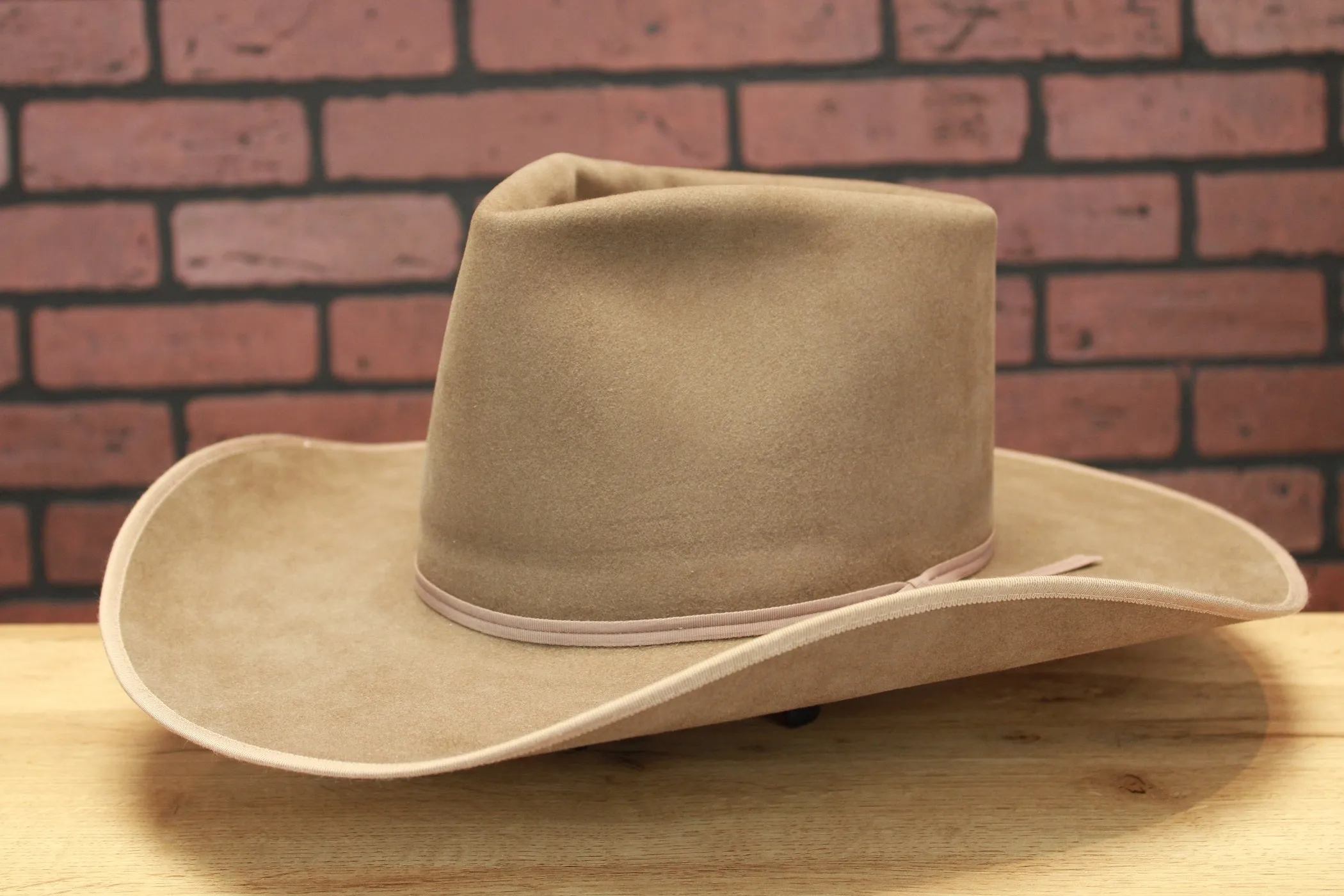 El Dorado 1966 Thornton - Premium Vintage Collectible