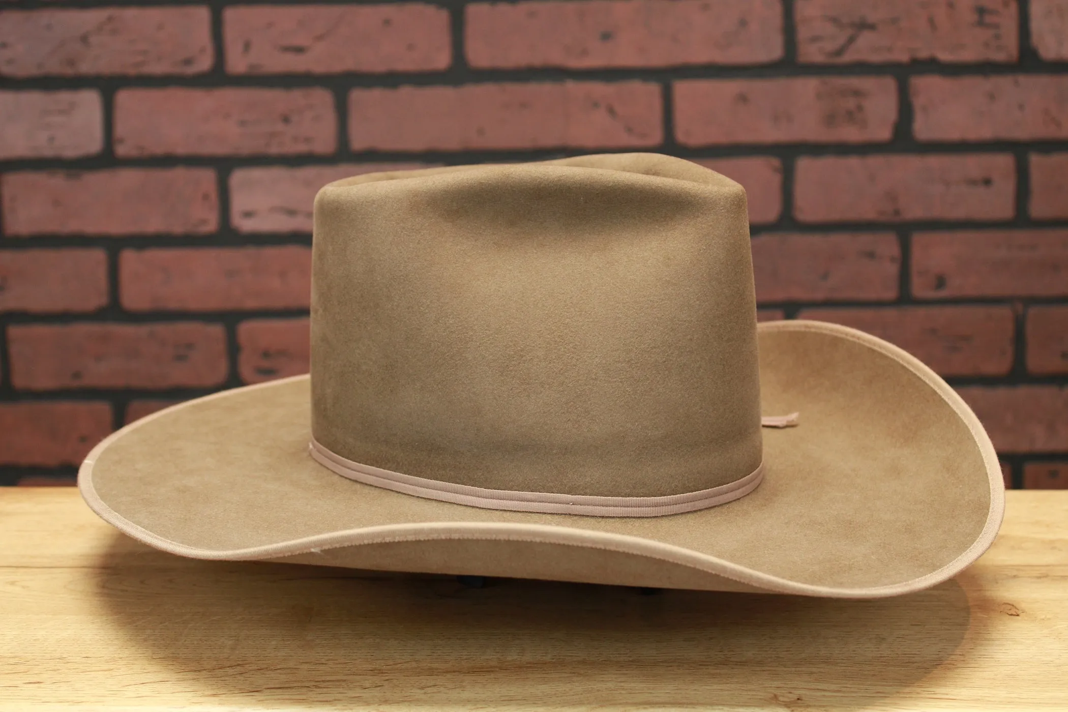 El Dorado 1966 Thornton - Premium Vintage Collectible