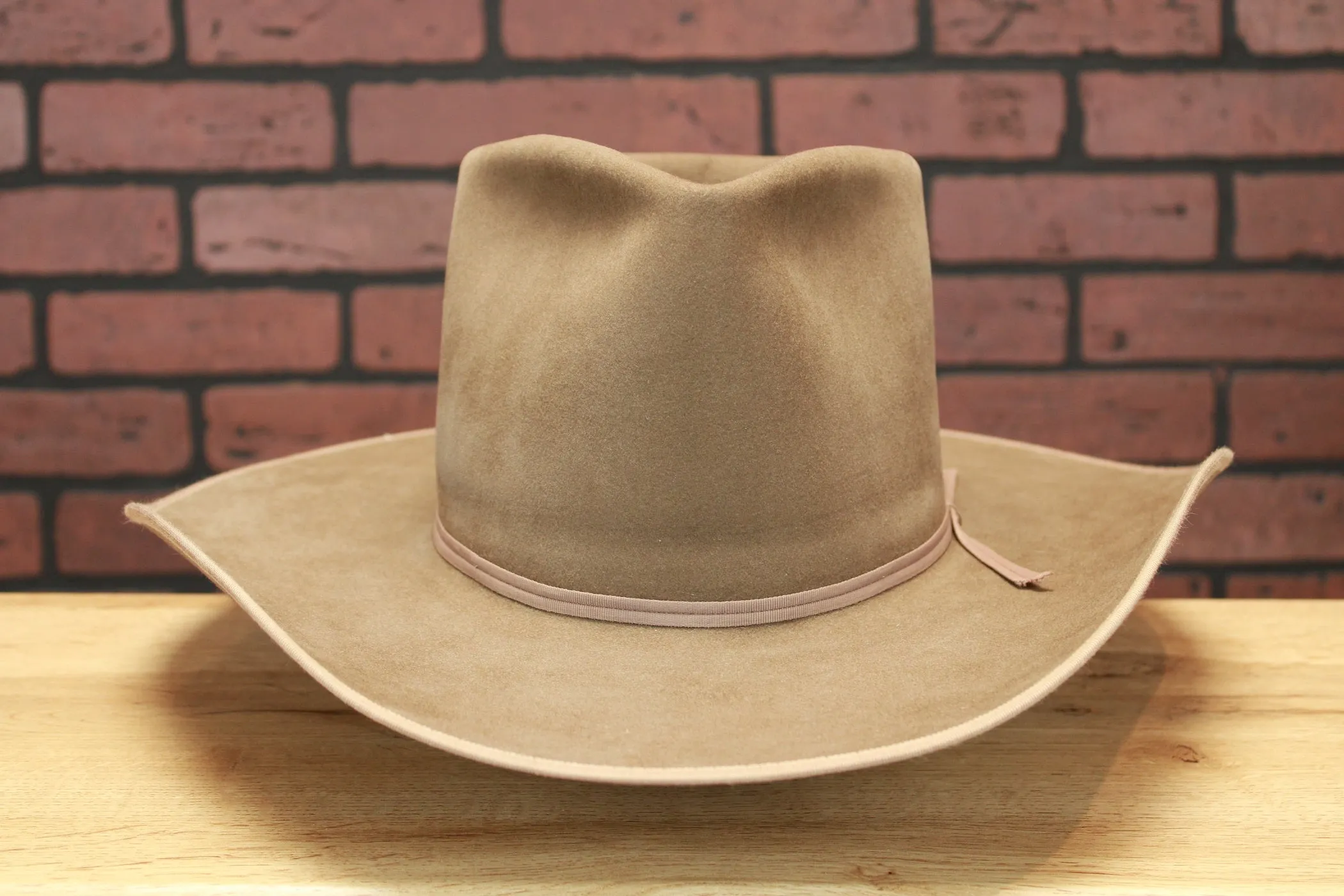 El Dorado 1966 Thornton - Premium Vintage Collectible