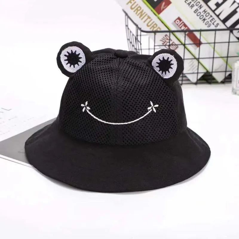 Unisex Hiking Fishing Frog Design Bucket Hat