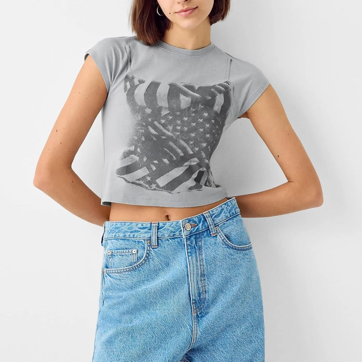 Women Vintage Graphic Baby Tees Cute Print Short Sleeve Crop Top Fairy Crew Neck Top 00s Aesthetic Going Out Shirts