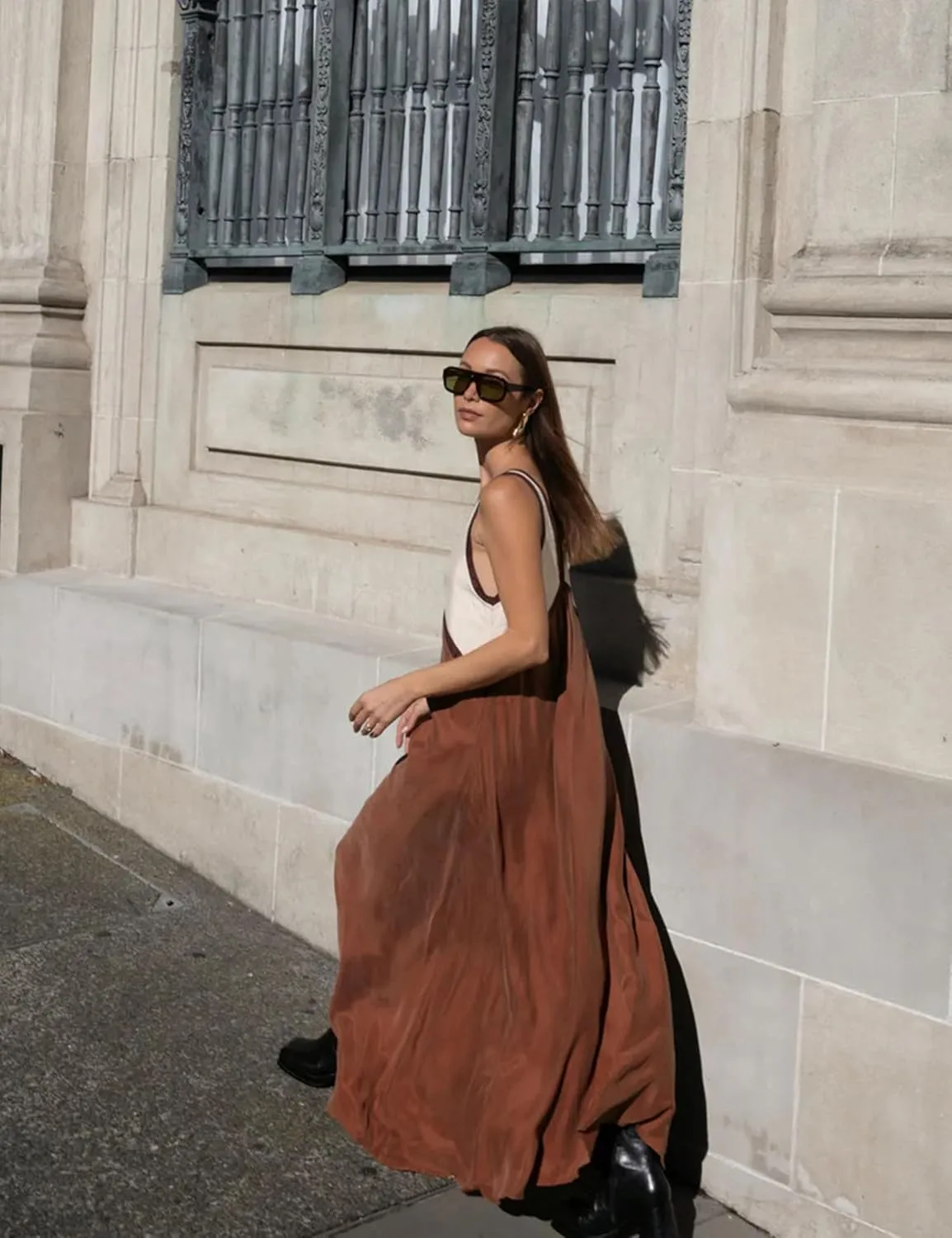 Women's Summer V Neck Sleeveless Color Block Satin Patchwork Maxi Dress Loose Fit Boho Flowy Beach Dress